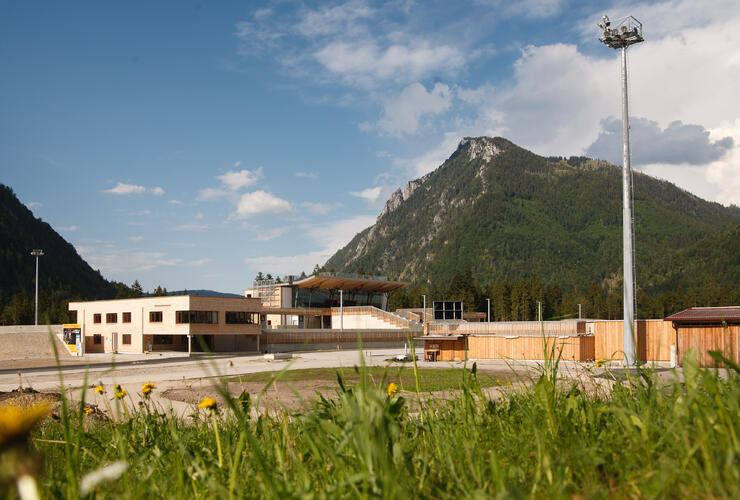 Arena-Tour mit Biathlonschießen in der Chiemgau Arena