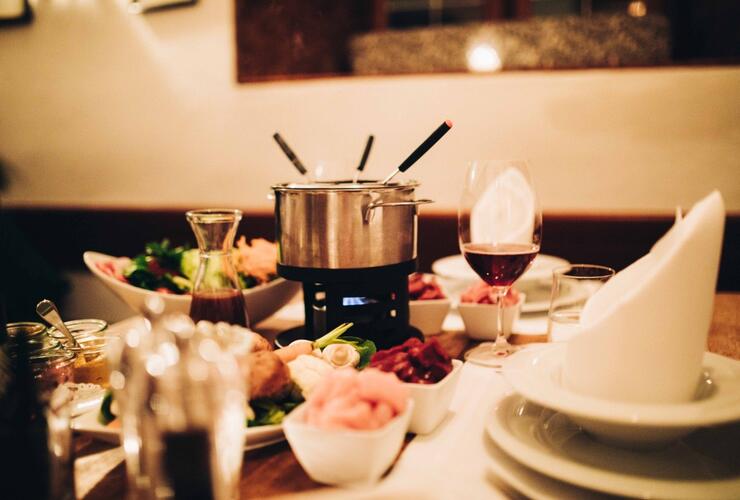 Fondue-Restaurant: Fonduevariationen über die kalten Wintermonate