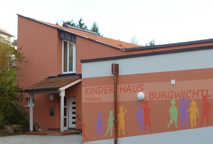 Frühlingsfest des Kinderhaus Burgwichtl Runding
