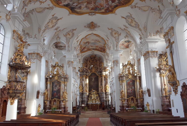 Das Münster Heilig Kreuz in Bergen
