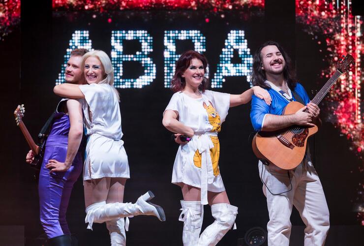 ABBA – The Concert performed by ABBAMUSIC