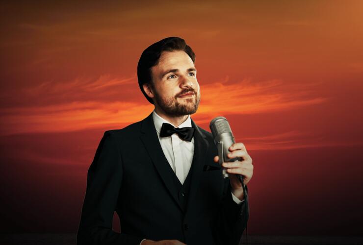 PATRICK SNOW: L-O-V-E / Merry Christmas!