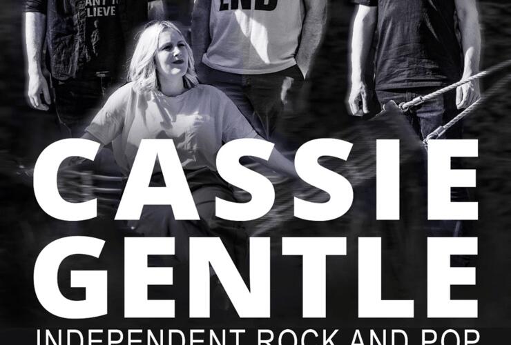 Cassie Gentle Live