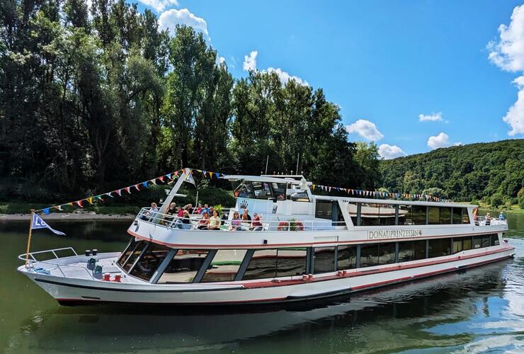 Lunch auf der Donau nach Regensburg