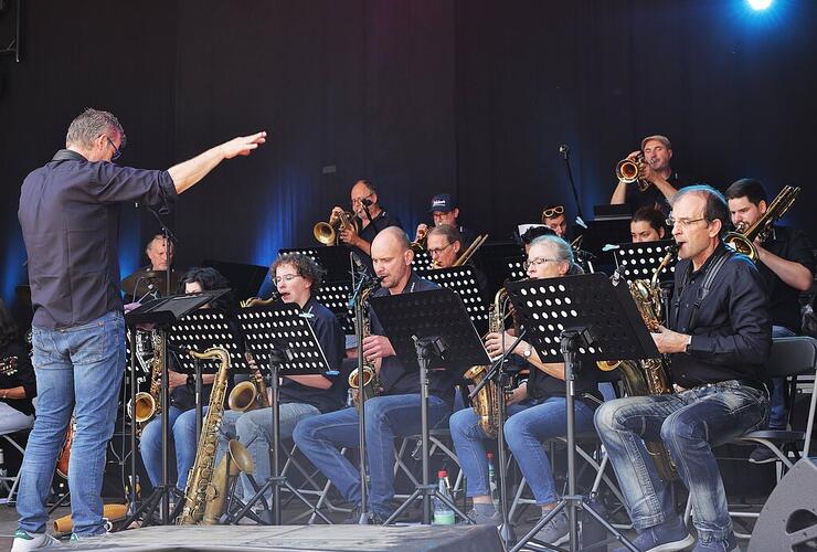 BigKitzBand & RedButtonBB –