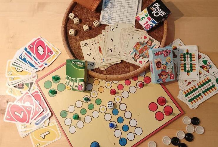 Spielenachmittag für Senioren und Gäste