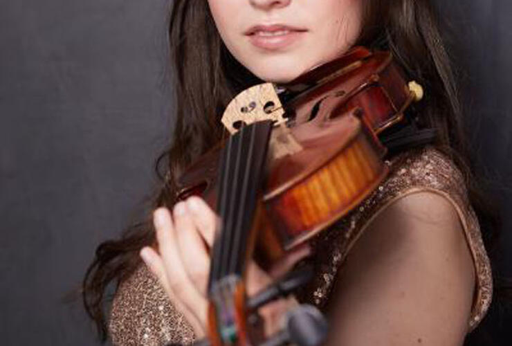 Sonntagsmatinée: Julia Fischer präsentiert Serafina Starke, Sopran