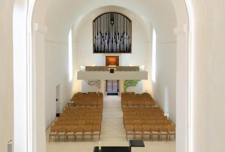 Adventliche Orgelmusik bei Kerzenschein