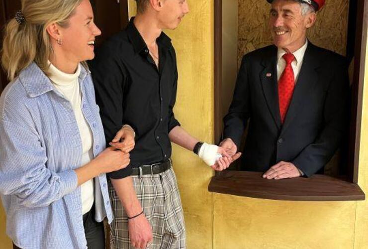 Fünfzig Minuten Verspätung