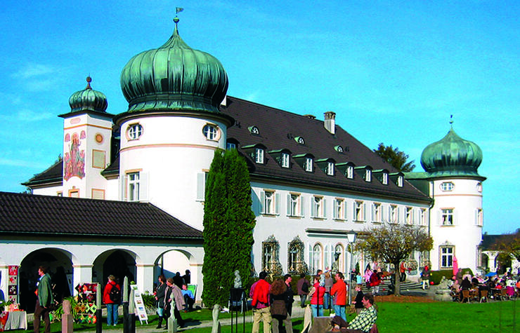 KreARTiv, Forum für zeitgenössische KUNST und HANDWERK