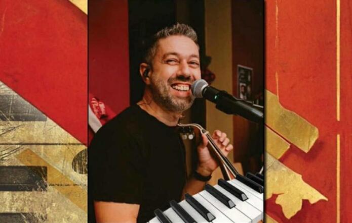 Griechische Musik in der Creperie