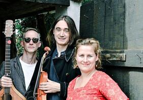 Broom Bezzums  Winterfolk mit Herz & Humor