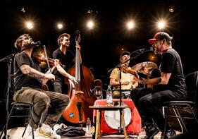 Django 3000 Wohnzimmerkonzert | unplugged