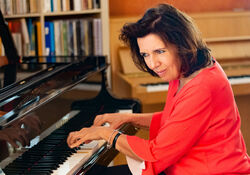 Kaffeehausmusik: Salon-Trio Susi Weiss