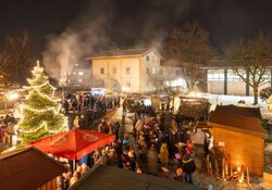Eröffnung des Eggstätter Weihnachtsmarktes