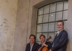 Ein Montag im Monat Musik & Kunst: Clemente Trio