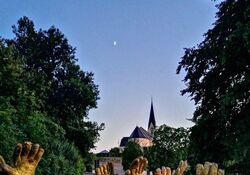 Kunstausstellung "Gärten der Zeit" im Rathaus & Kurpark