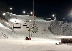 Kostenloser Flutlicht-Express zum Hocheck