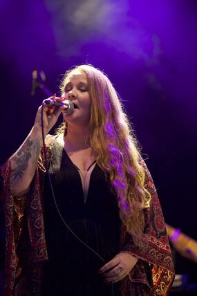 Layla Zoe & Band (CAN)