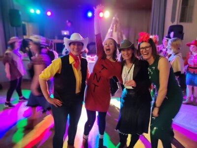 Weiberfasching Weiberfasching