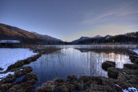 Magische Momente inmitten der Rauhnächte: Eine Wanderung am mystischen Bärnsee Magische Momente inmitten der Rauhnächte: Eine Wanderung am mystischen Bärnsee