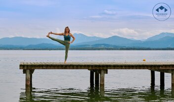 Yoga auf dem Moierhof Gstadt am Chiemsee Yoga auf dem Moierhof Gstadt am Chiemsee
