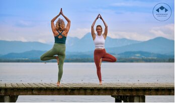 Yoga auf dem Moierhof Gstadt am Chiemsee Yoga auf dem Moierhof Gstadt am Chiemsee