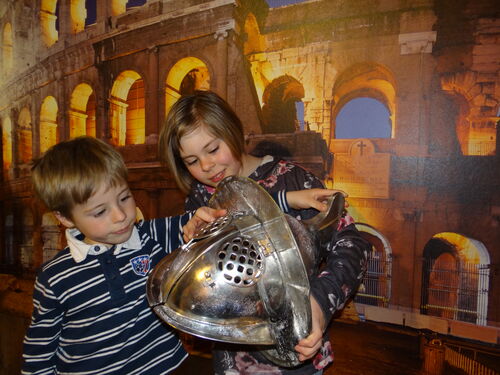 Was passiert eigentlich nachts im Museum?