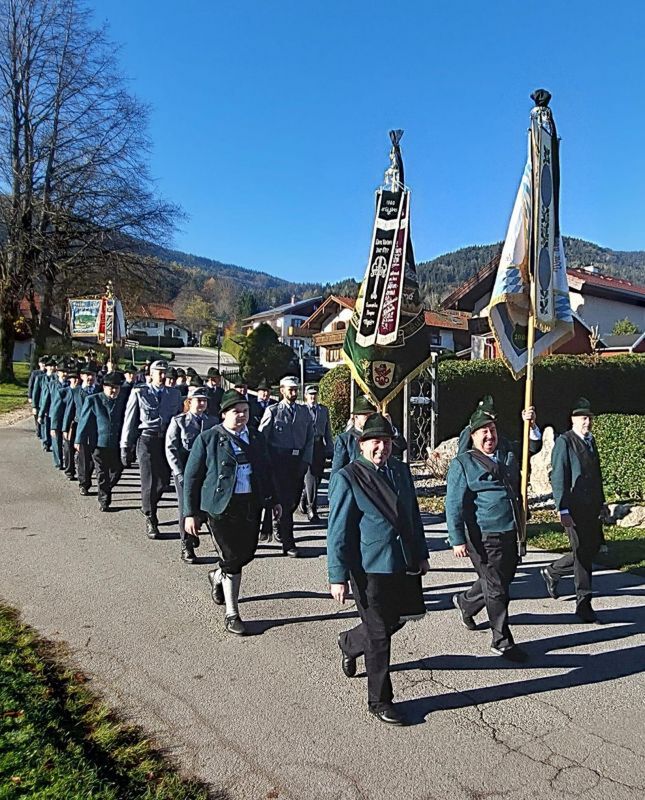 Volkstrauertag des Krieger- und Reservistenvereins und FFW Aufham
