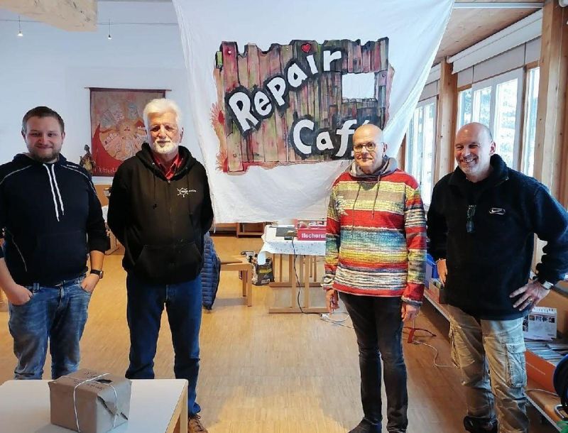 Repair-Cafe "Erhalten statt wegwerfen"