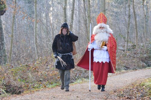 Sankt Nikolaus im Weltwald