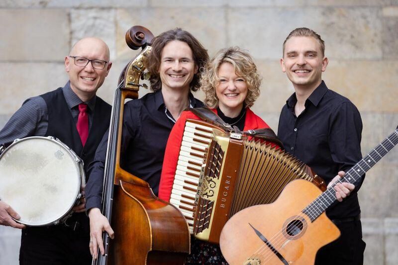Orchestra Mondo Tango meets Gypsy