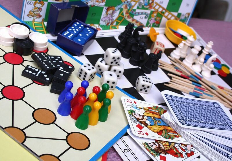 Mitnand Spien - Spielenachmittag für Jung und Alt