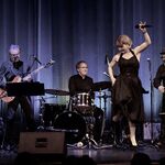 "Musik liegt in der Luft" - Ein Caterina Valente-Abend mit Antje Rietz & Band