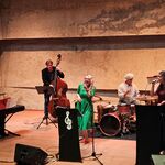 Katy Göllner & Friends - Swinging Christmas