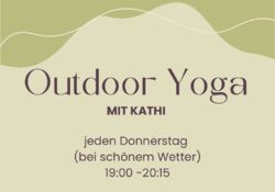 Outdoor Yoga mit Kathi