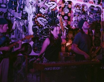 Thea Klar / Lingo Dronte (Indie-Pop)