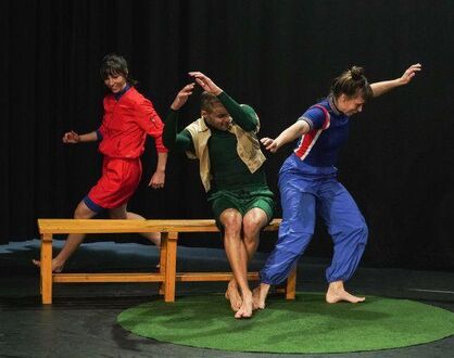 Compagnie Irene K. - Three (Tanzfestival für junges Publikum)