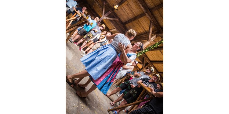 Bayerischer Abend mit Tanz und Musi in Chieming am Chiemsee