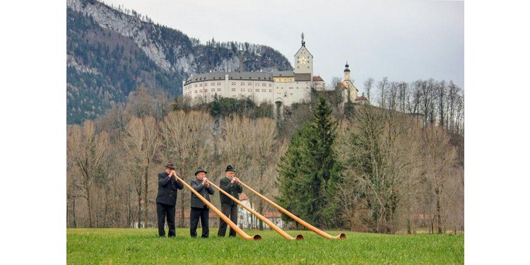 Jahresausklang mit Aschauer Alphörnern
