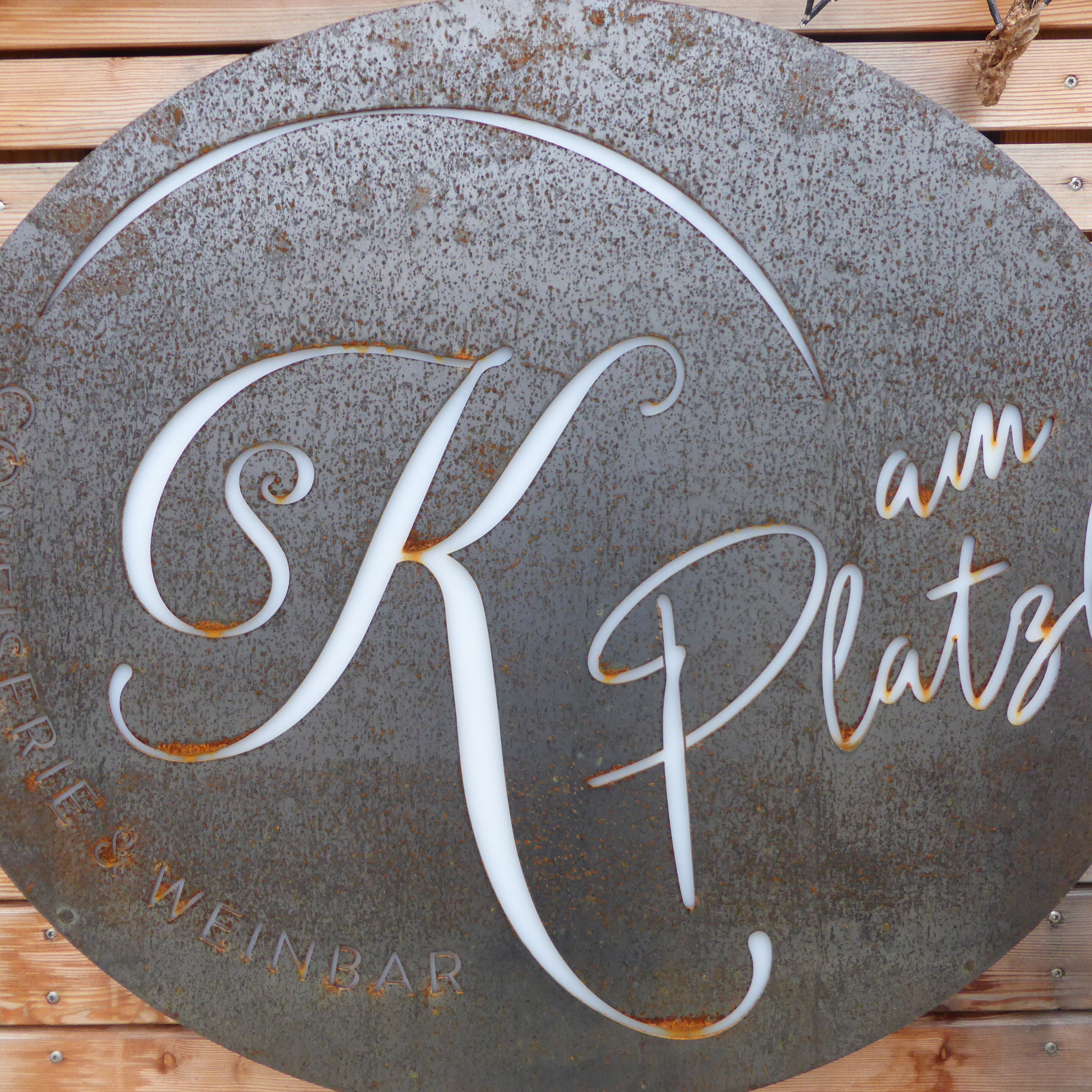 SK Confiserie & Weinbar: Live-Musik mit LautStaad - Austro-Pop