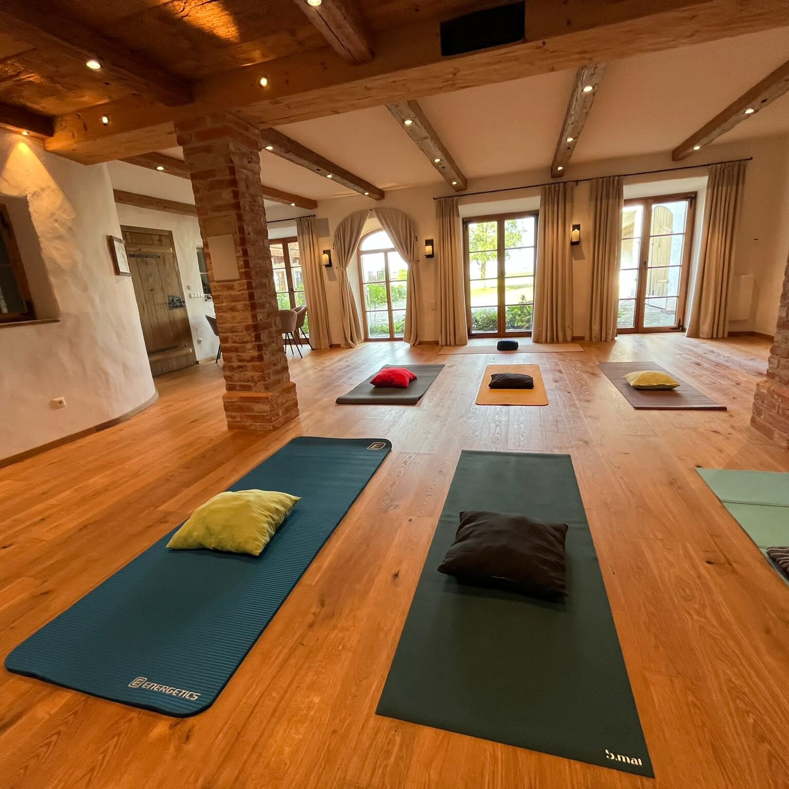 Yoga beim Esterer Hof