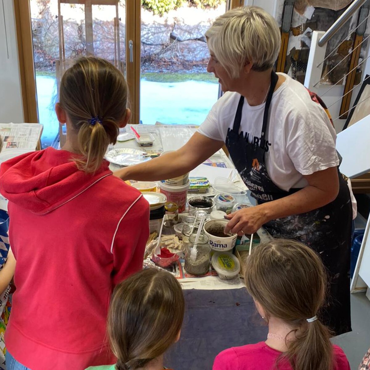 Kindermalkurs "Schneegestöber im Flaschenland"