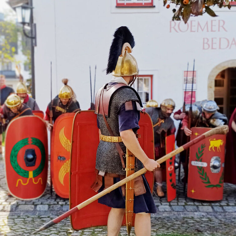 Vivat Bedaium: Legionäre der LEG IX HISPANA im Römermuseum Bedaium