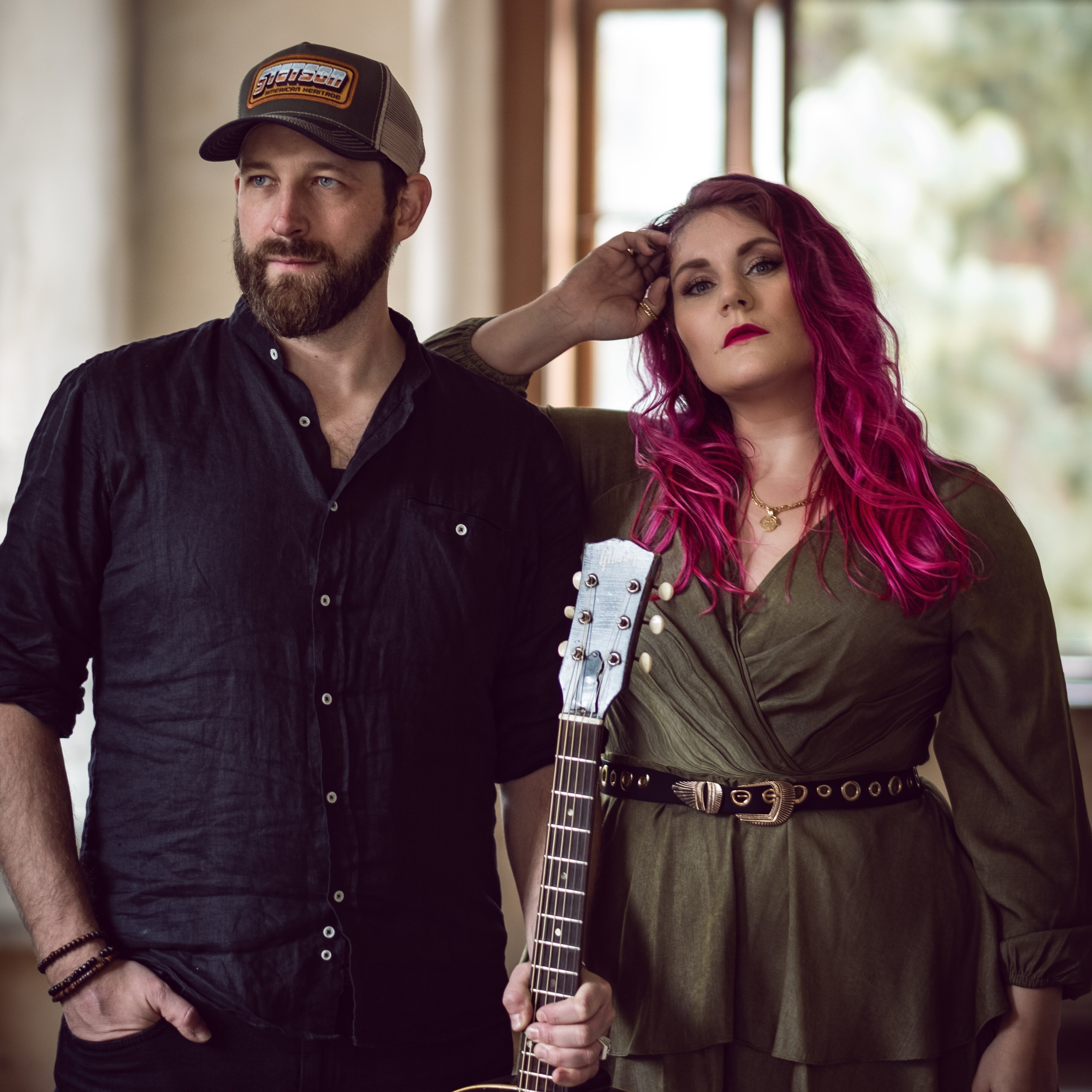 Wild As Her & Vera Klima mit Band