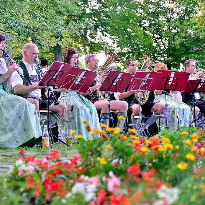 Musikalischer Sommerabend mit der Musikkapelle Vogling-Siegsdorf
