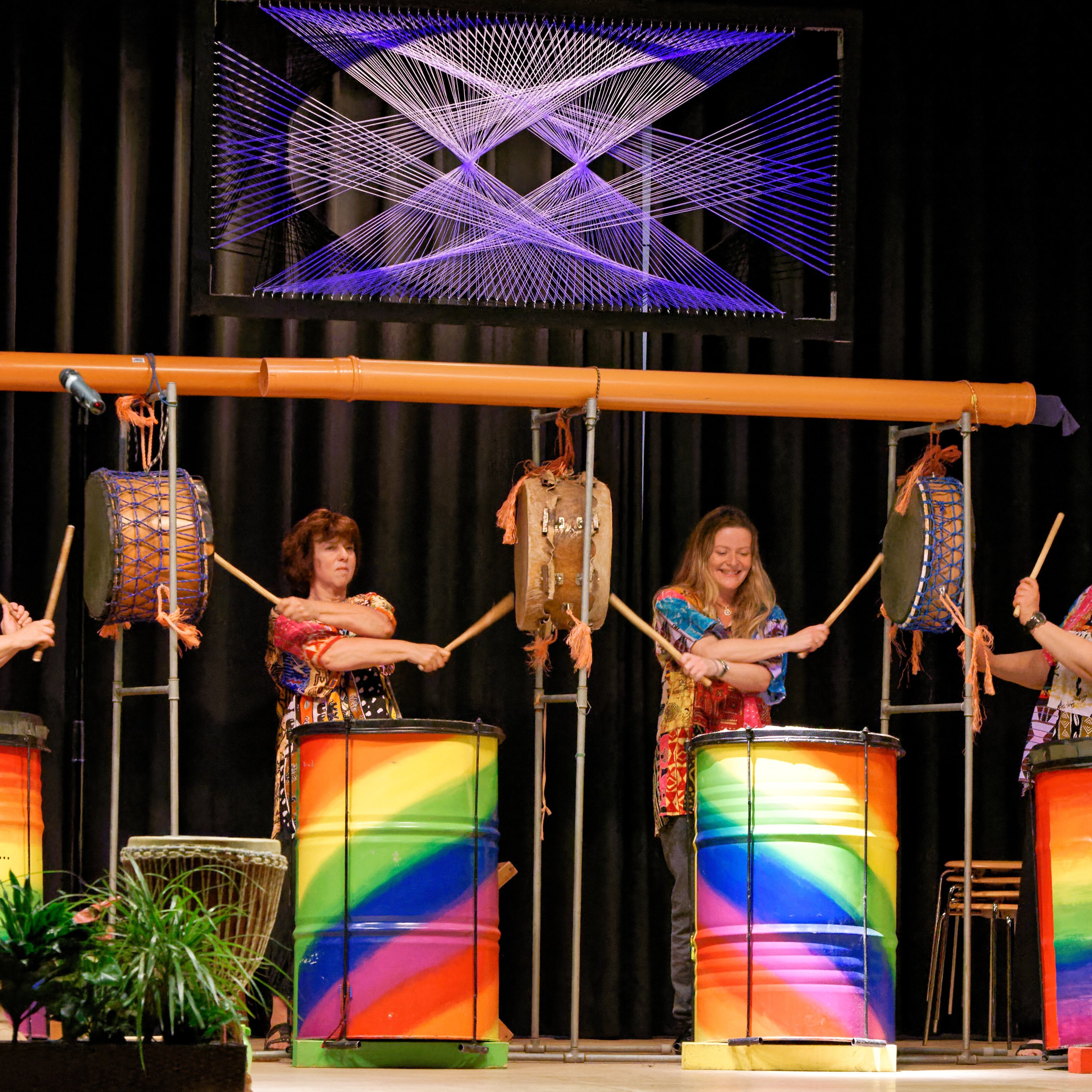 Rhythmus- und Trommel-Benefizkonzert