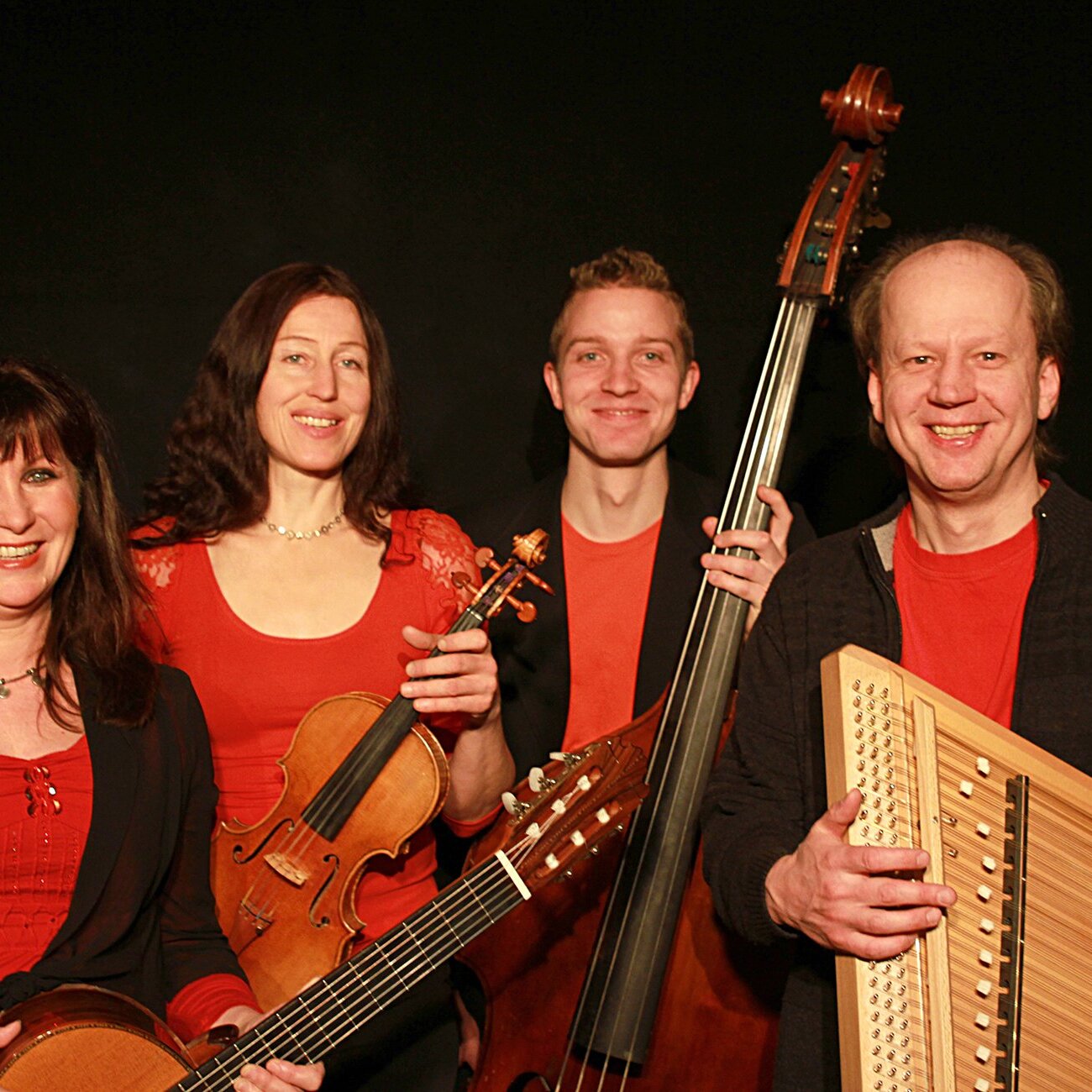 WELT-WEIHNACHTSKONZERT RUDI ZAPF & FREUNDE