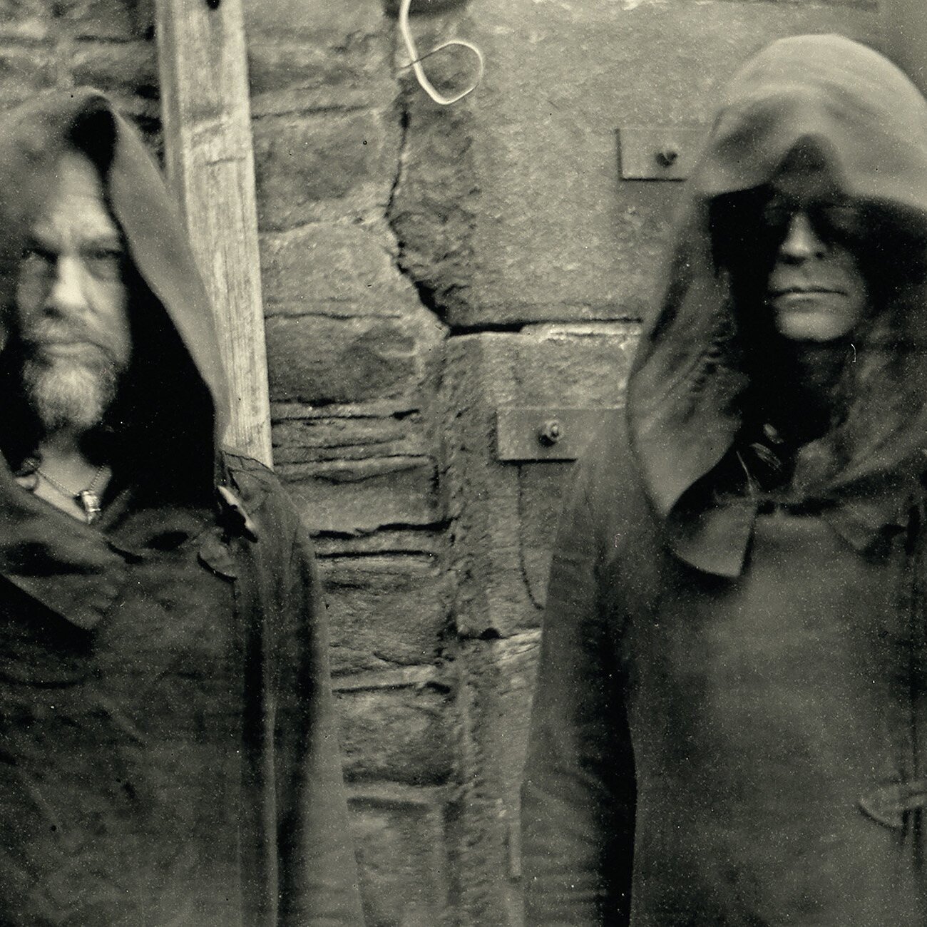 SUN O)))