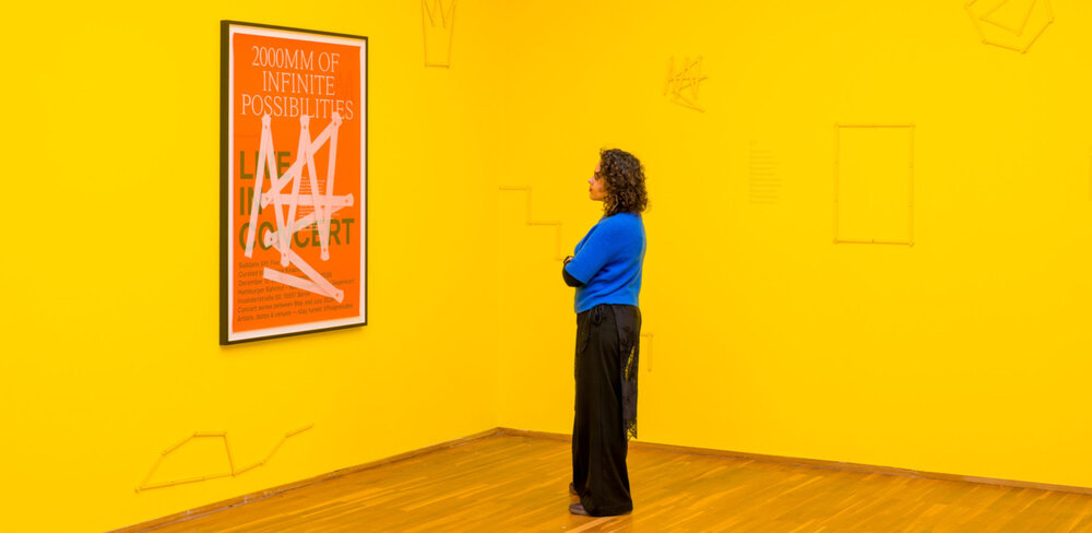 Ausstellungsansicht „Saâdane Afif. Five Preludes“, Hamburger Bahnhof – Nationalgalerie der Gegenwart, 12.12.2025 – 13.09.2026, Abgebildet: The Fountain Archives, 2008-2020